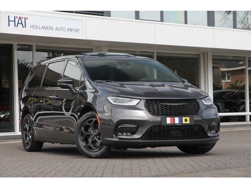 Chrysler Pacifica