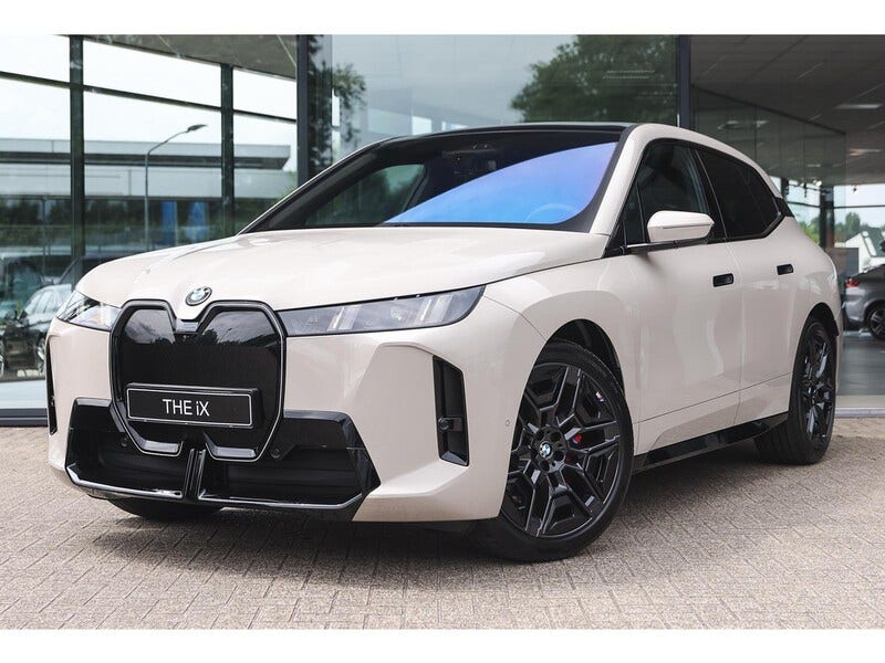 BMW iX
