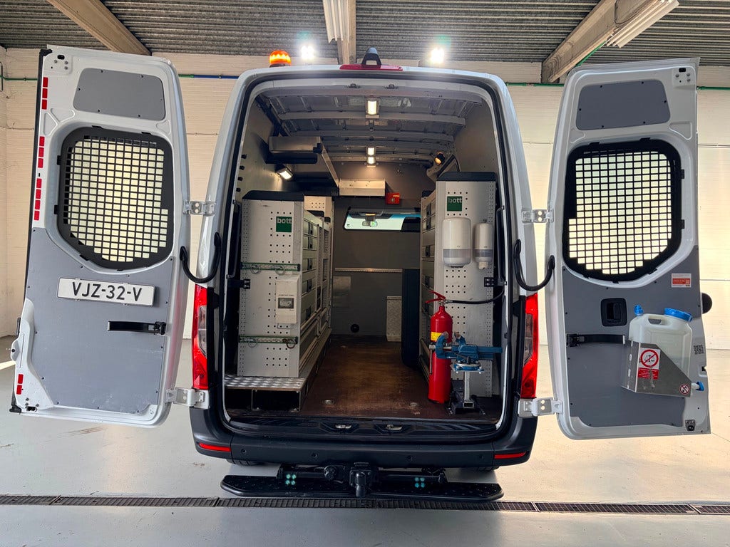 Mercedes Benz Sprinter