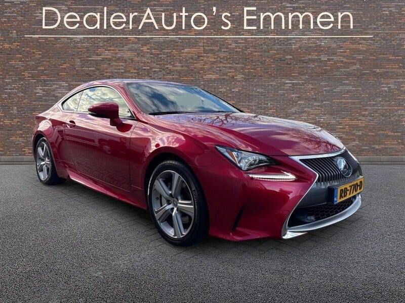 Lexus RC