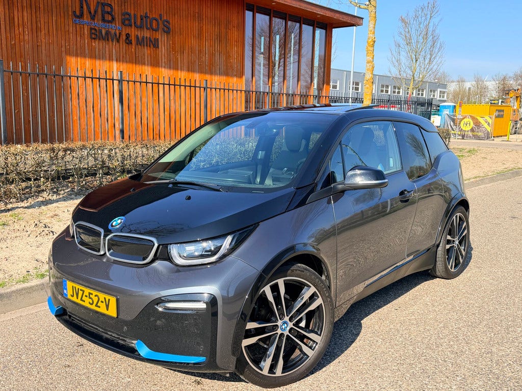 BMW i3