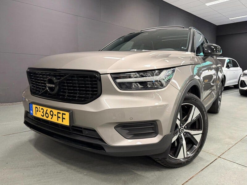 Volvo XC40