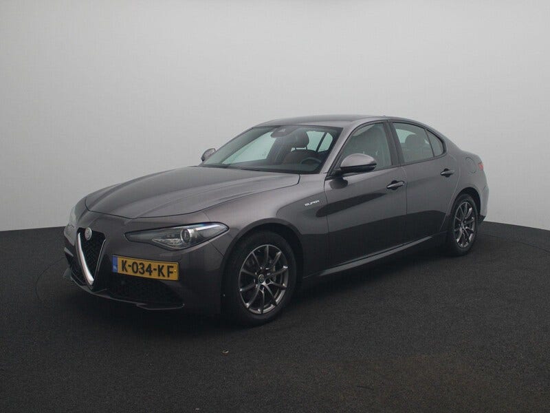Alfa Romeo Giulia