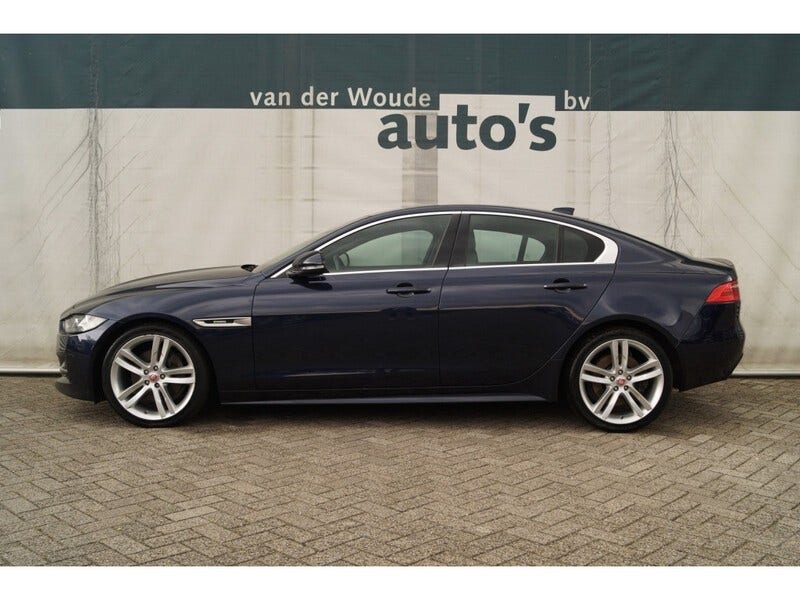Jaguar XE