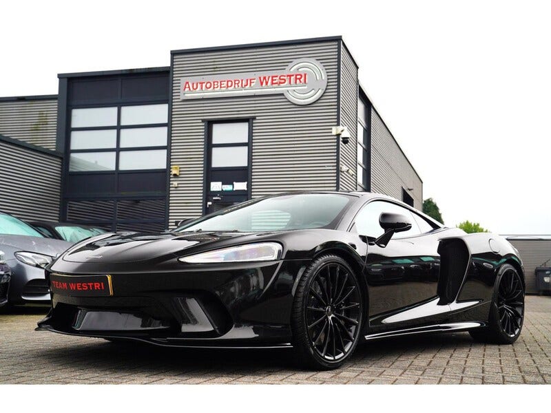 McLaren GT