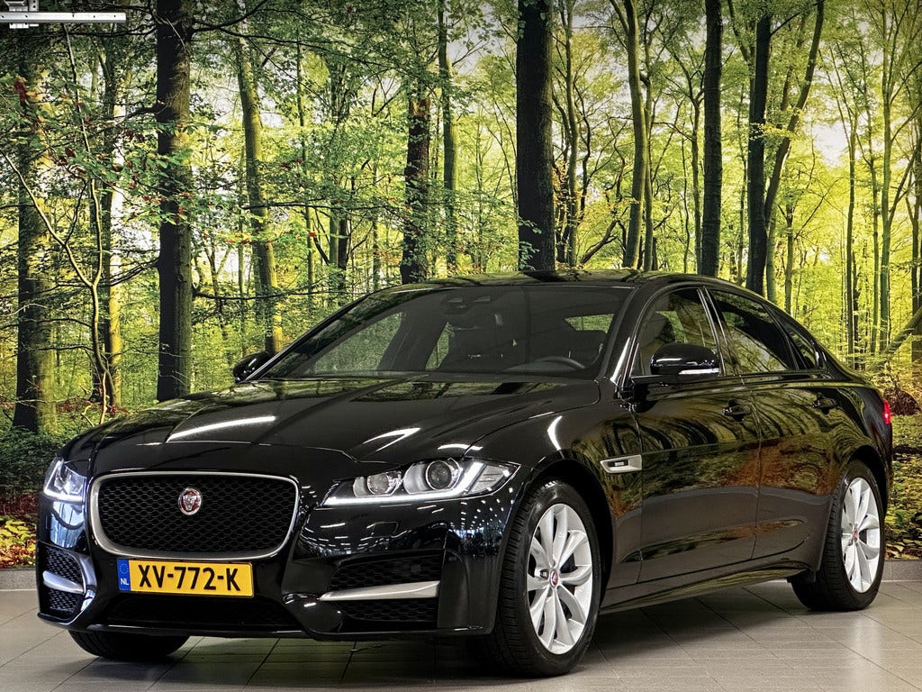 Jaguar XF